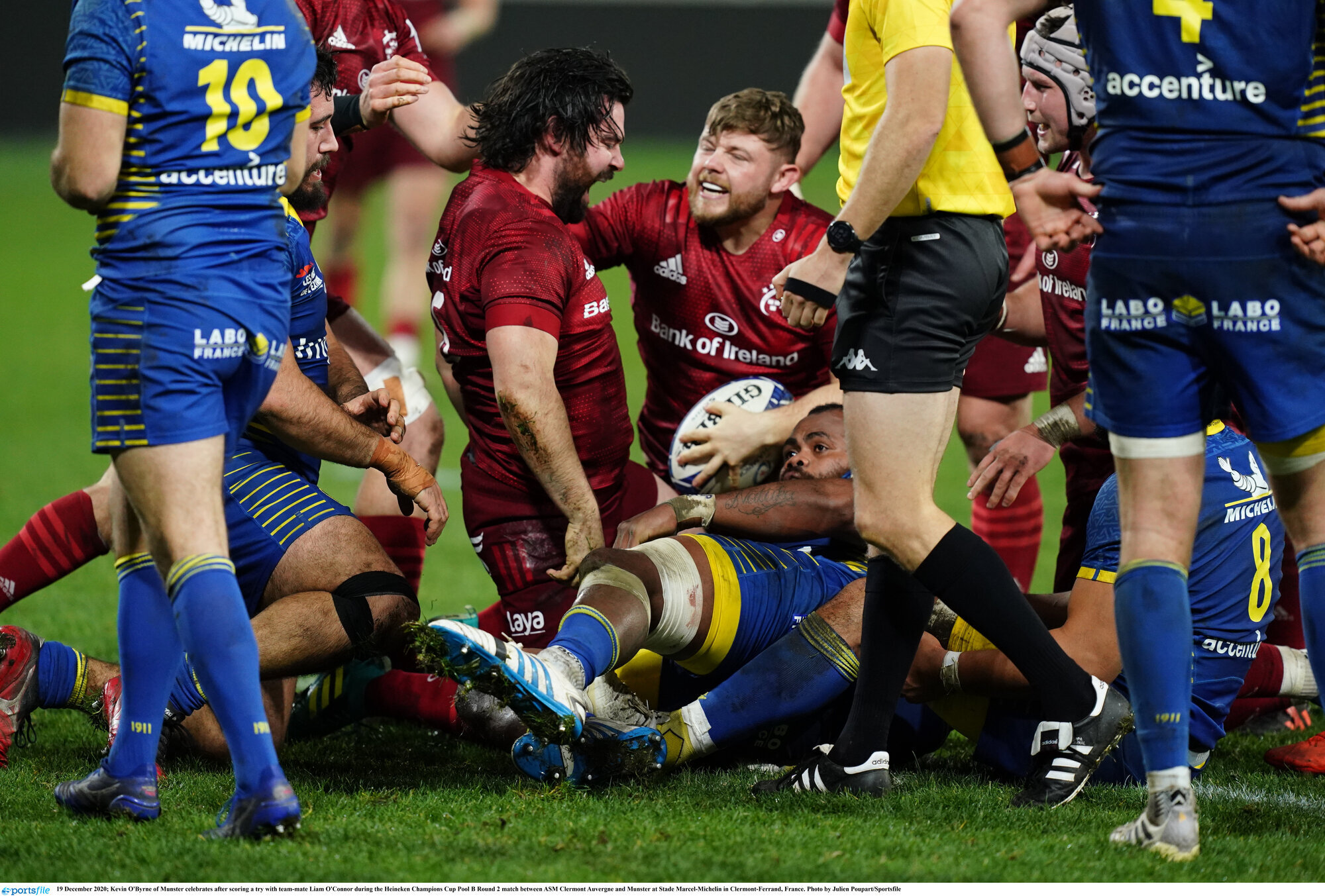 Magnificent Munster produce 27-point turnaround to stun Clermont in France