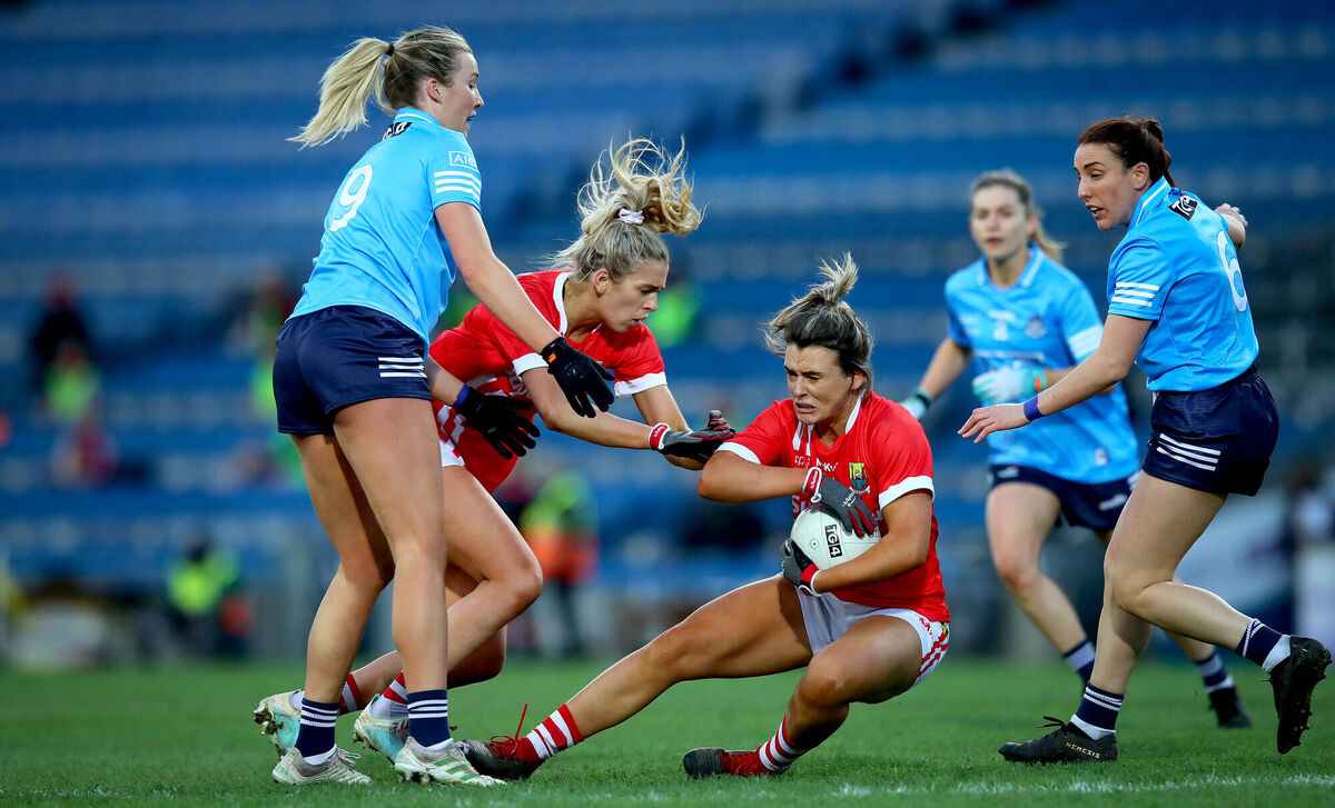 Dublin's Jennifer Dunne in action against Doireann O'Sullivan and Maire O'Callaghan of Cork. Picture: INPHO/Ryan Byrne