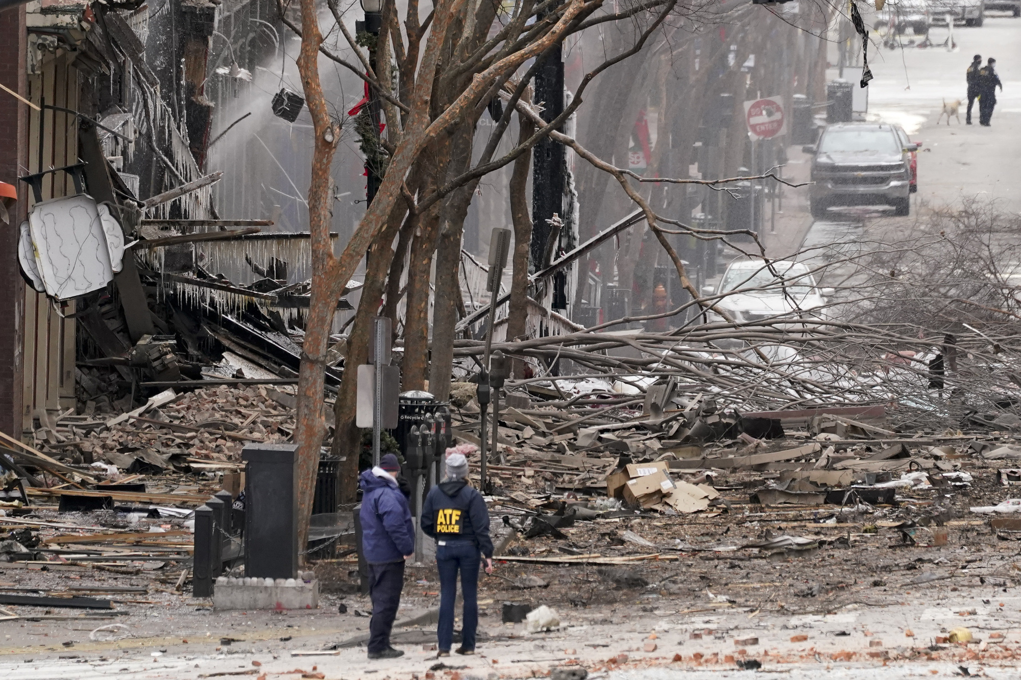 Communications outages continue following Nashville blast