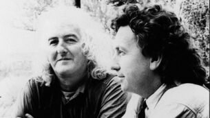 <p>Alec Finn and Frankie Gavin in their De Dannan days. </p>