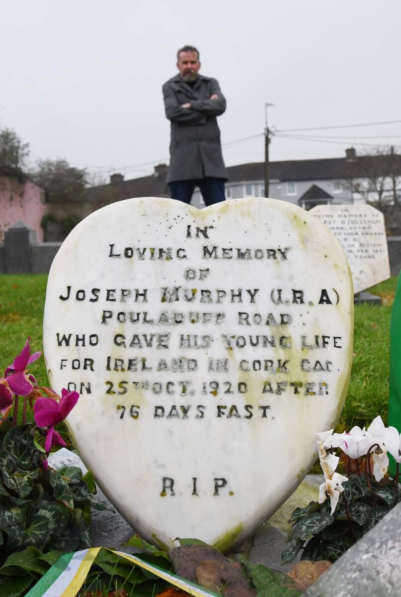 A plaque was unveiled to Joe Murphy in Pouladuff, Cork, in 1960 — when ‘people knew where they stood on the national question’. A plaque was unveiled to Joe Murphy in Pouladuff, Cork, in 1960 — when ‘people knew where they stood on the national question’.