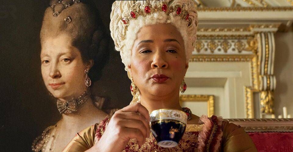Who else would wear pigeon blood ruby earrings but the Queen. Picture: Netflix