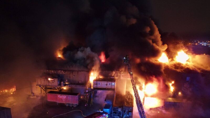 Dublin blaze brought under control; Shipping resumes at Port of Cork following fire