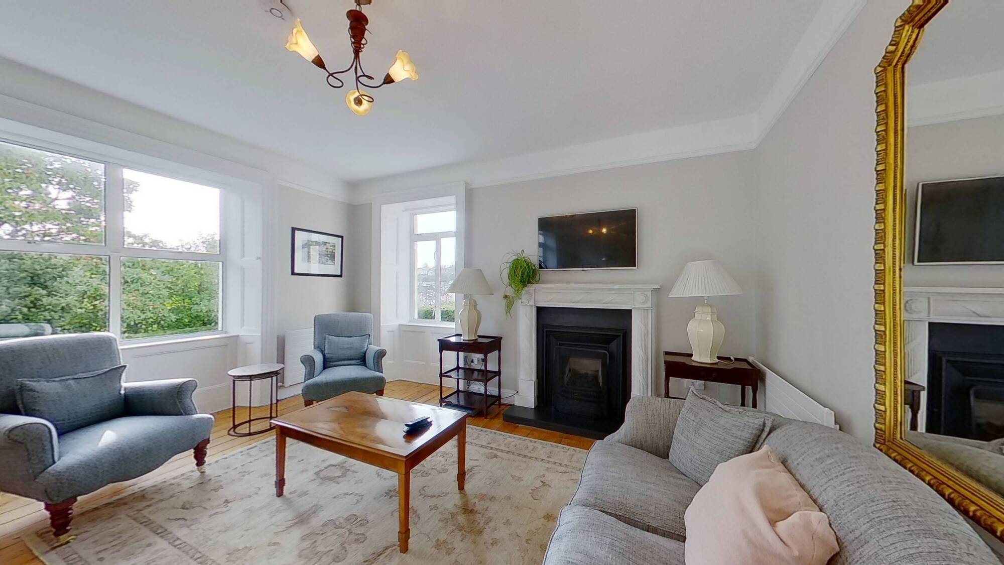 Touch of New England about this elegant Kinsale Harbour home