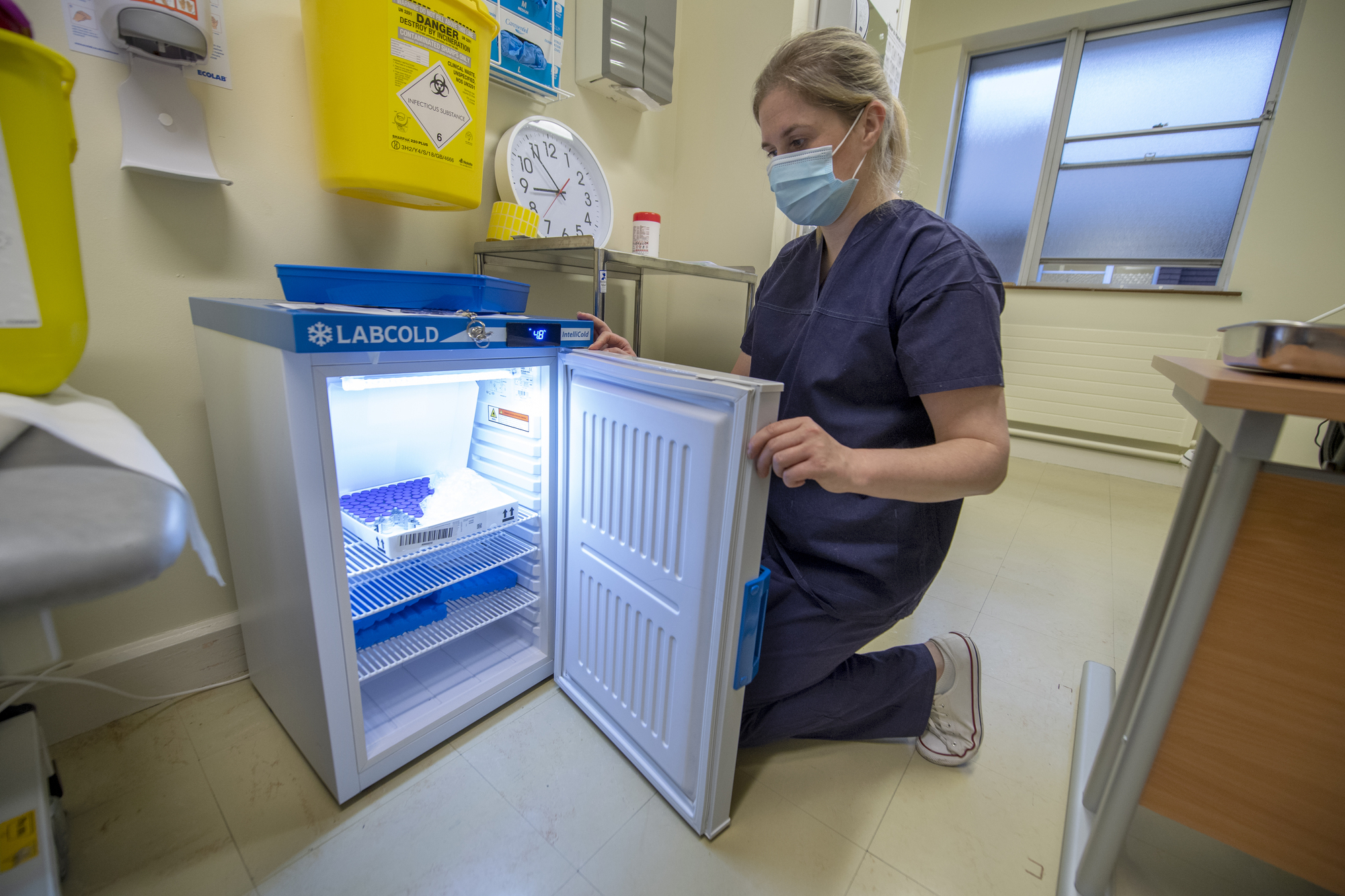 Too much focus on vaccines – Covid ‘fire’ must be extinguished, expert warns
