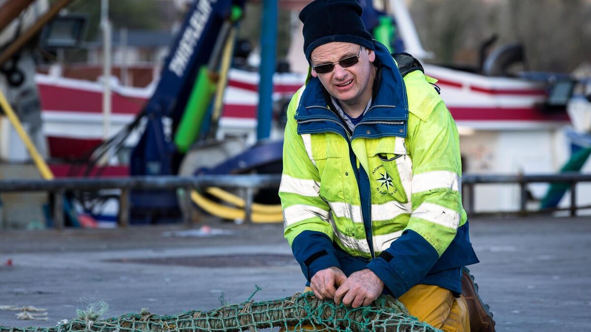 Cork TD criticises 'shocking' Brexit deal as value of fishing rights loss revised - Irish Examiner