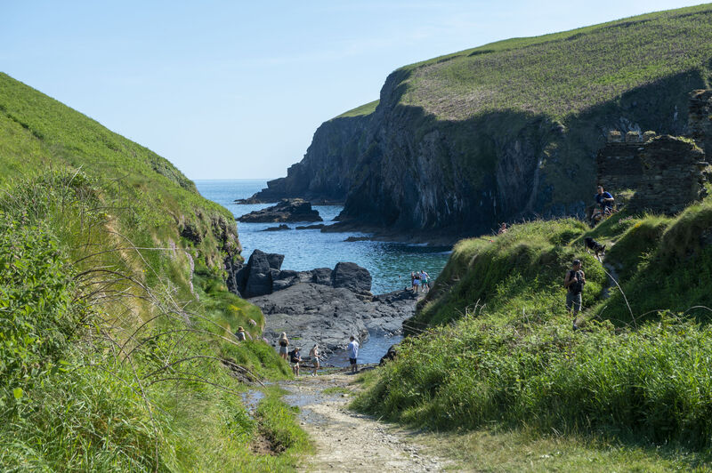 Nohoval Cove in West Cork, where gardaí stopped a man who had travelled from Westmeath in breach of the 5km travel restrictions. File Picture: Dan Linehan