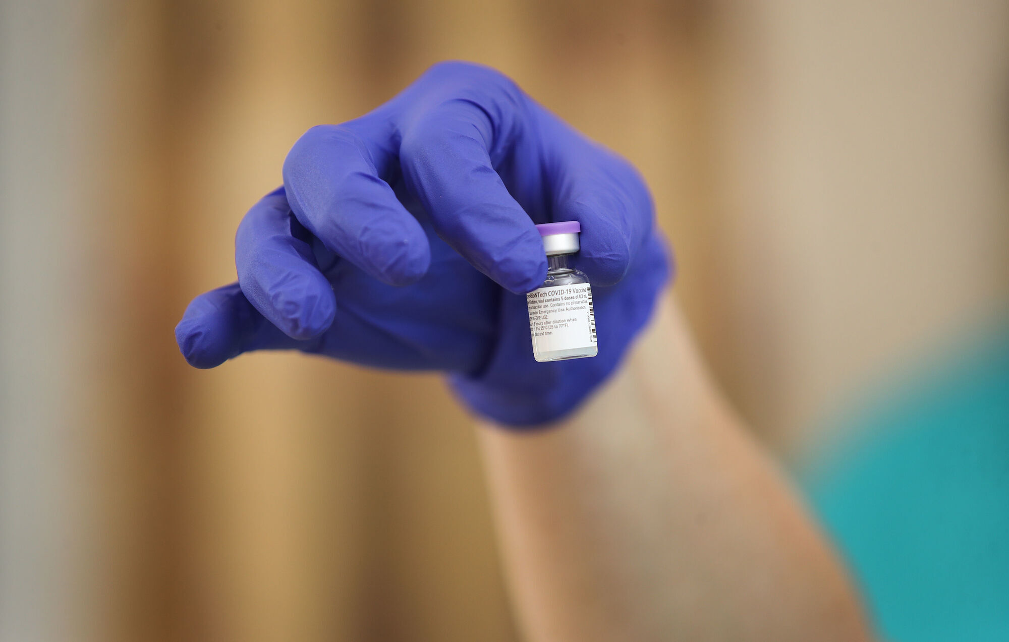 Pfizer/BioNTech say vaccine is effective against UK and South Africa Covid-19 variants