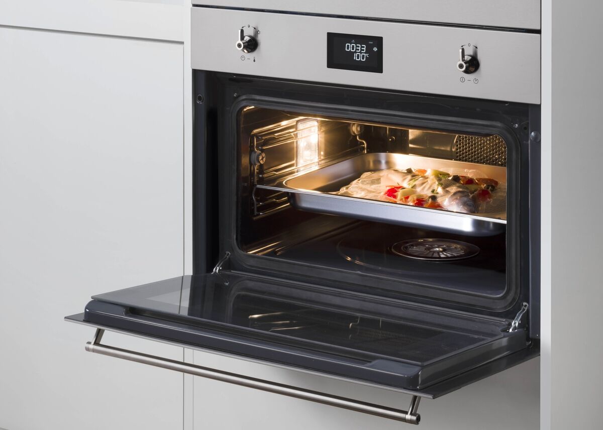 Steam ovens in dedicated devices and combinations are drawing attention for their healthy cooking method. This Combination Linea Smeg SF4104VCS oven calculates the best addition of steam and can be plumbed in, ensuring you have moist cooking options when you need them, €1,669, various suppliers, smeg.ie