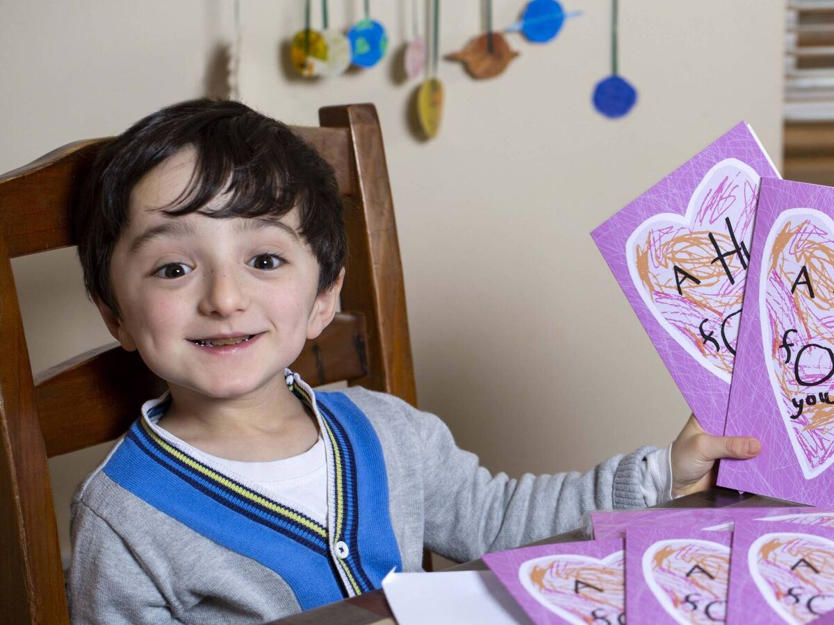 Adam King Releases Charity Hug For You Cards To Bring Much Needed Joy To People For Valentine S Day