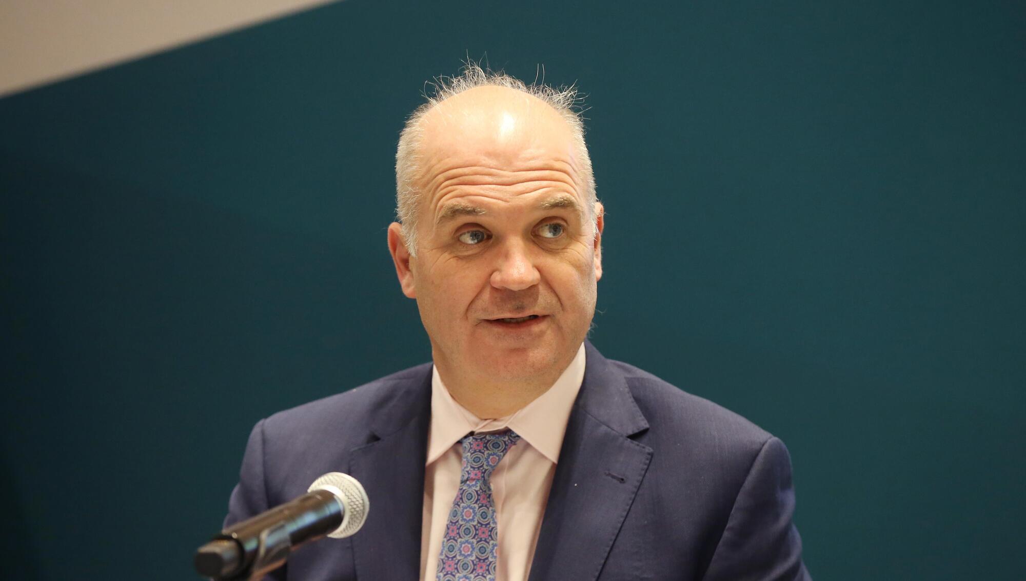 People with Covid symptoms advised to contact GP and not 'wait and see'