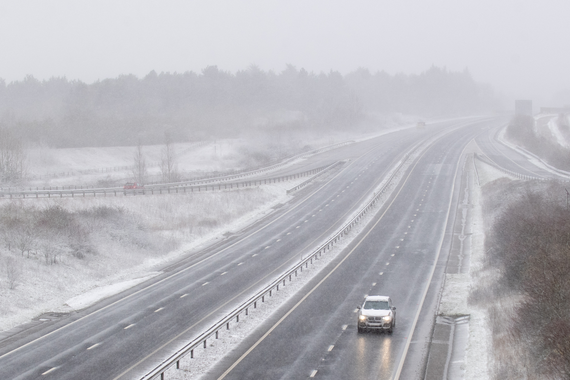 South-east England braced for ‘significant disruptive snowfall’