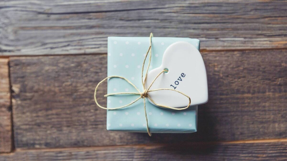 10 Valentine S Day Gifts That Support Local Irish Businesses