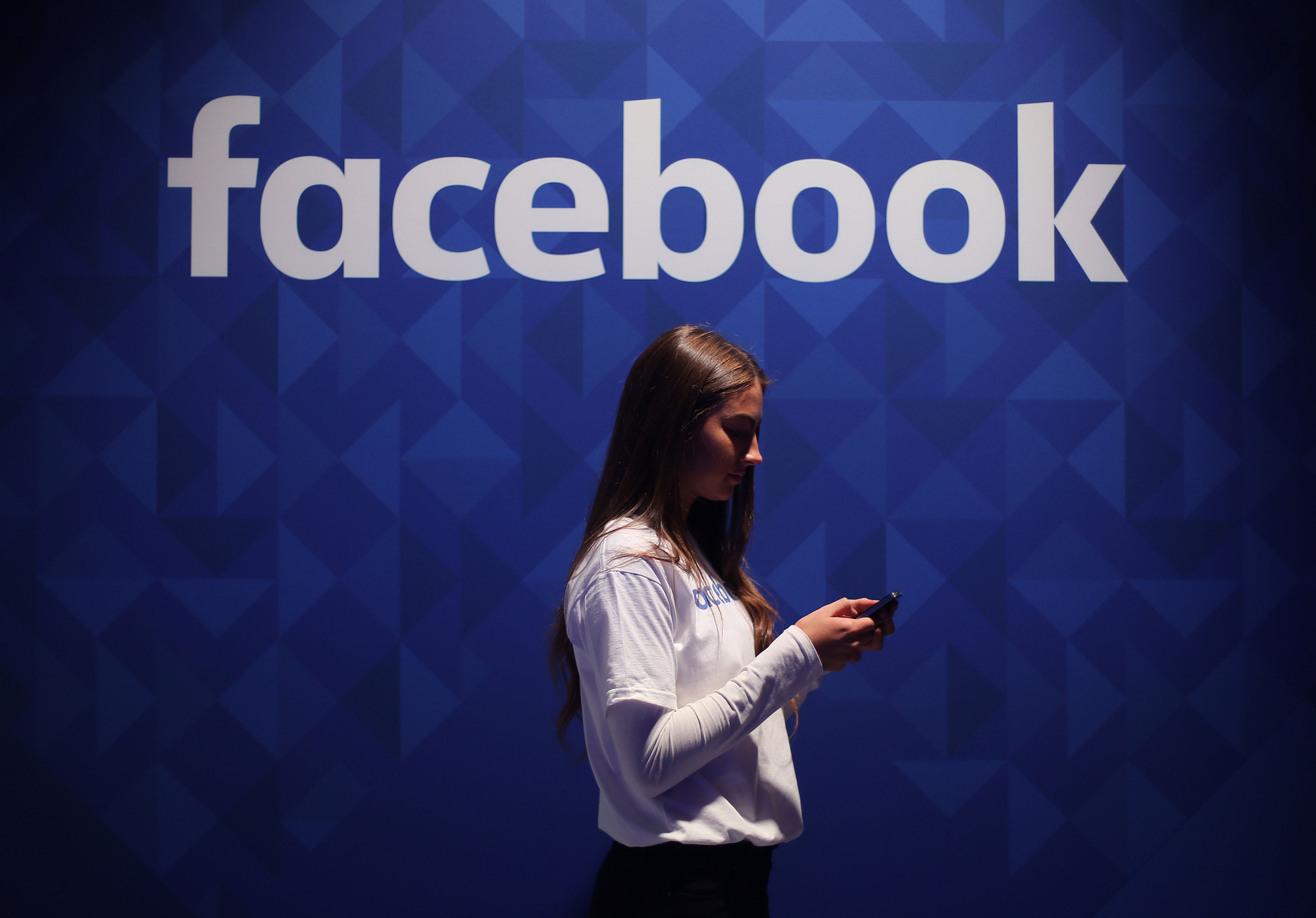 Australian news organisations have Facebook pages wiped amid publication standoff