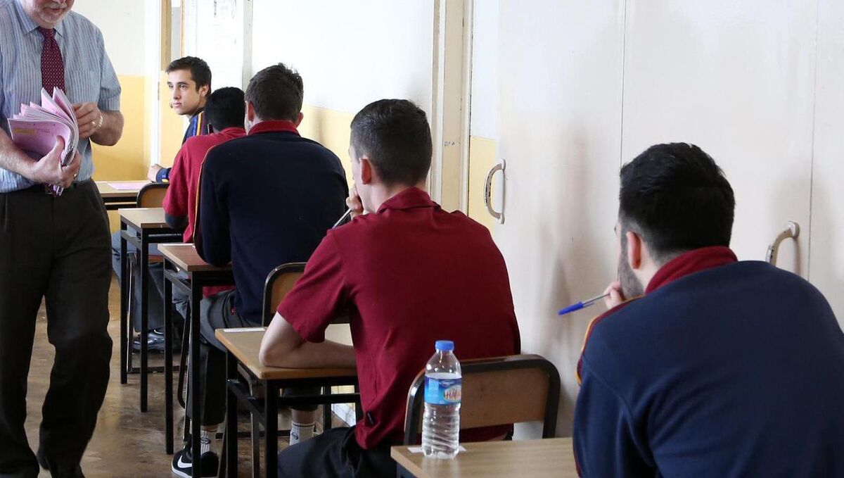 The Leaving Certificate class of 2021 is to have a choice between predicted grades and traditional exams. The Leaving Certificate class of 2021 is to have a choice between predicted grades and traditional exams.