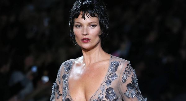 Moss to bare all for Playboy anniversary