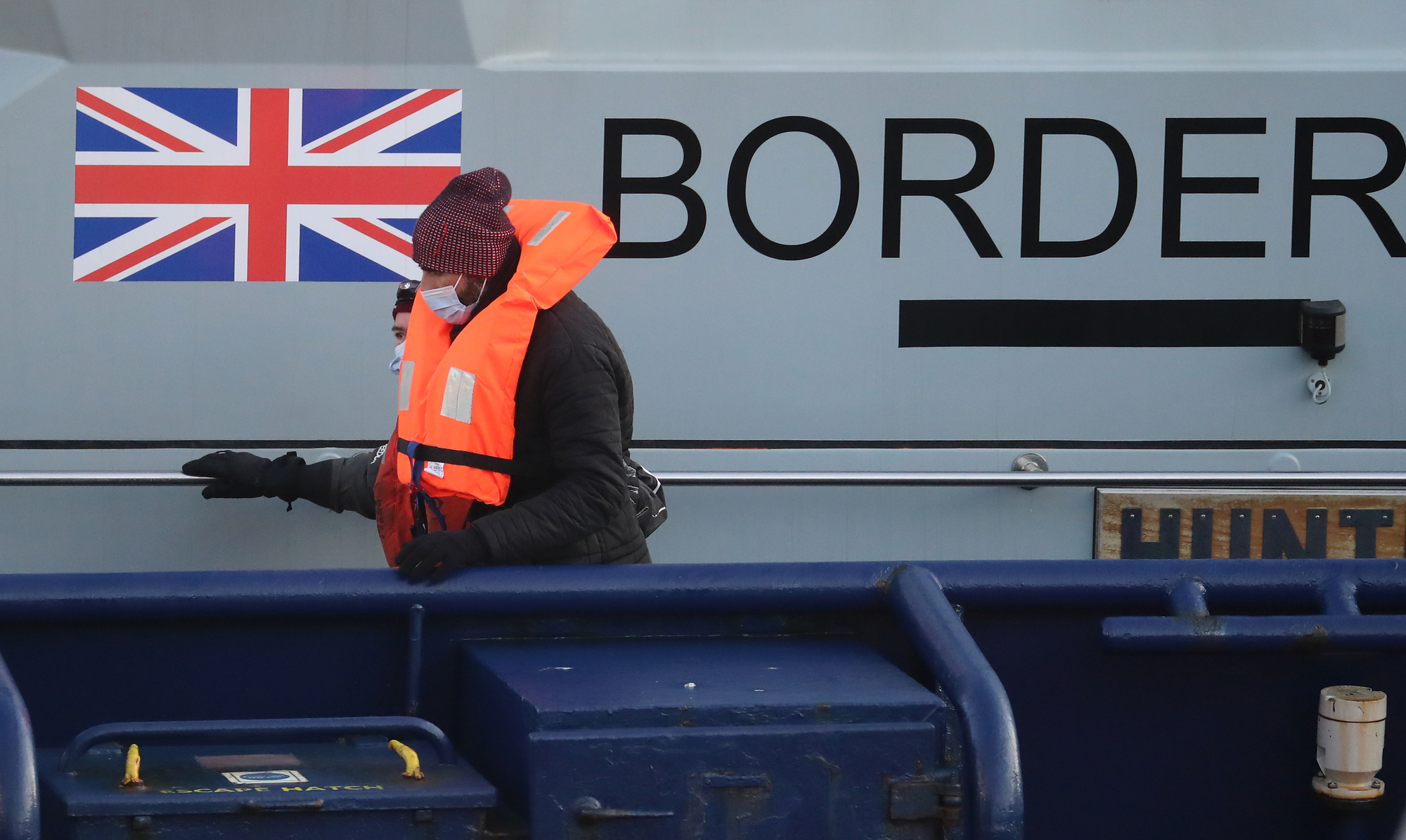 Life sentences for people smugglers considered as 100 migrants reach UK