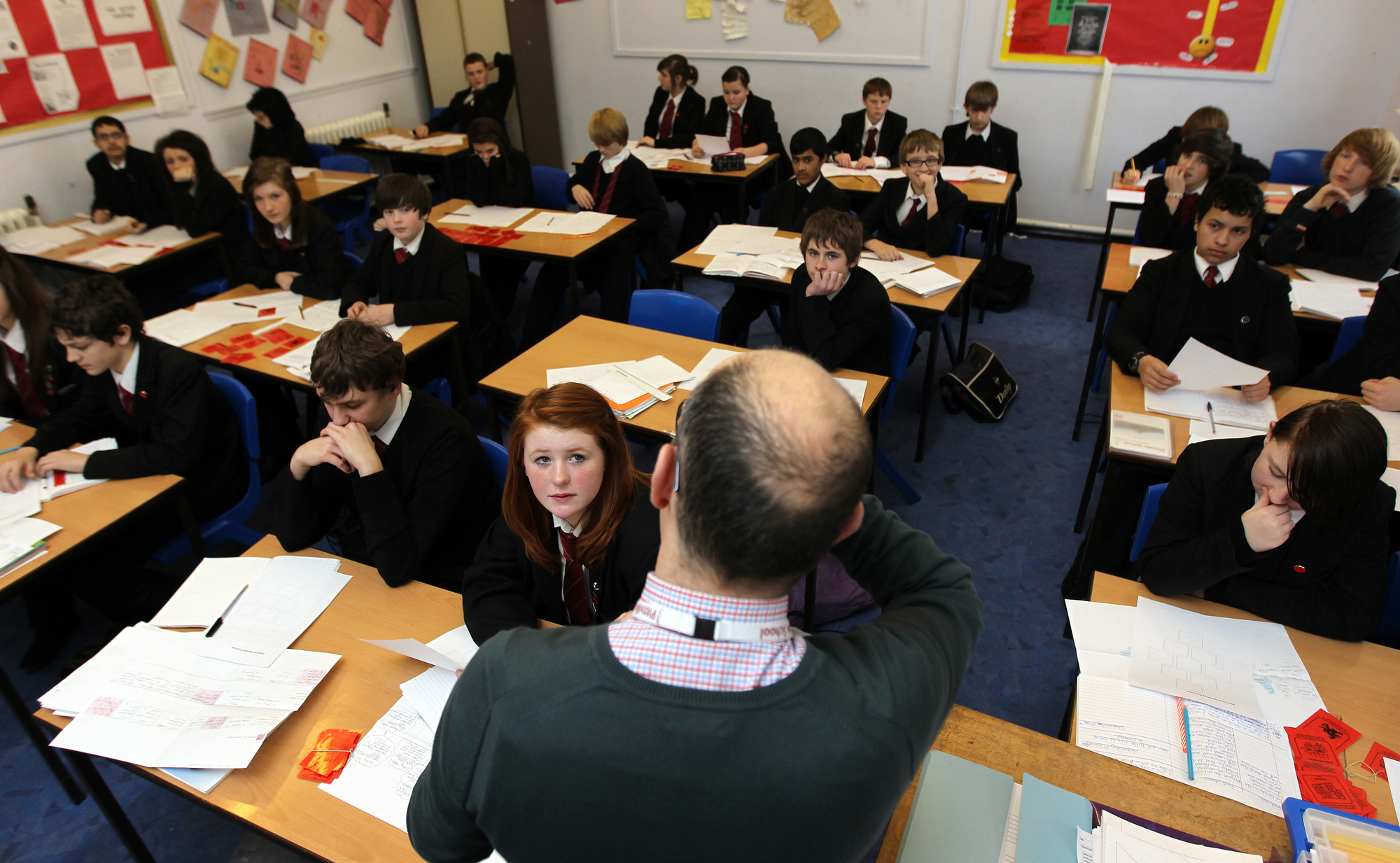School staff at ‘no greater risk’ of Covid-19 infection than working-age adults