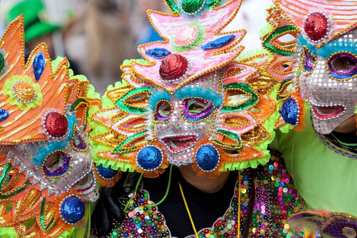 Members of Filipino Cork Community at the 2015 Cork City parade. Picture: Clare Keogh 