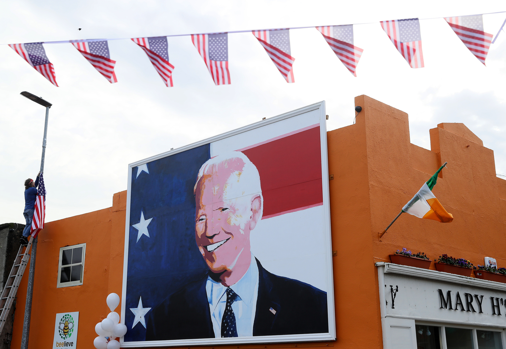 Taoiseach called on to seek additional vaccines from President Biden