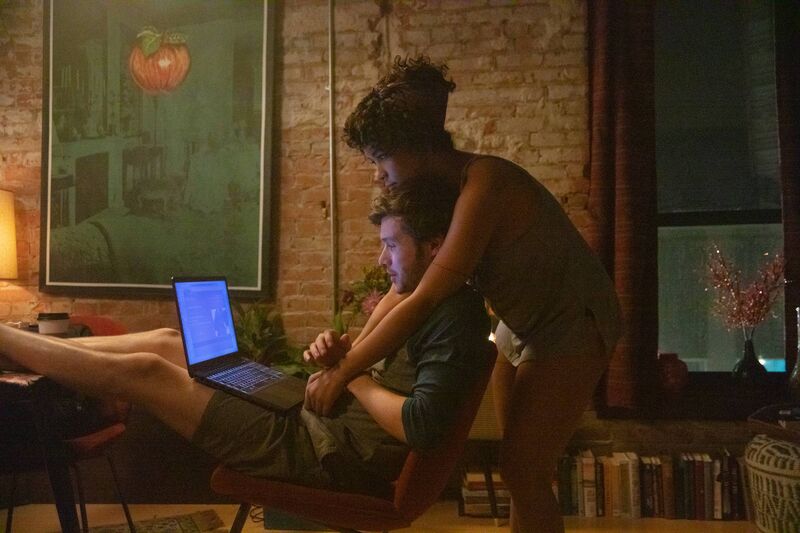 Nick Robinson and Alexandra Shipp in Silk Road (Vertigo Releasing)