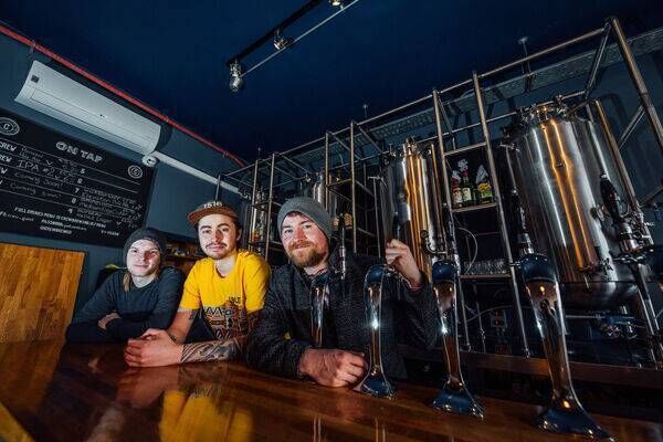 Joel Anderson, Gareth Cash and Jono Crute at Crew Brewing on Thomas Street, Limerick: The microbrewery got under way with a priming grant from Limerick’s Local Enterprise Office. Picture: Brian Arthur
