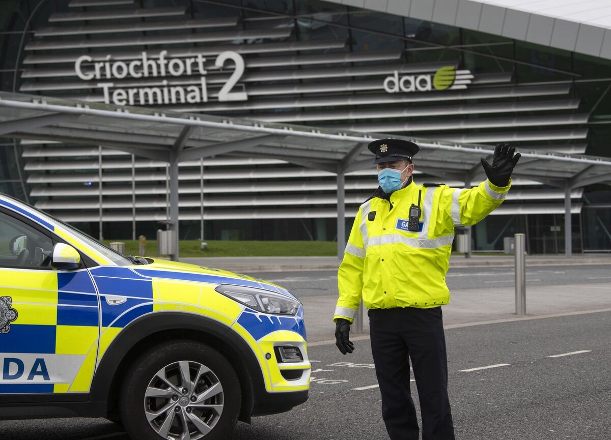Gardaí have issued 721 €500 fines for non-essential journeys to airports/ports. Picture: Colin Keegan, Collins Dublin
