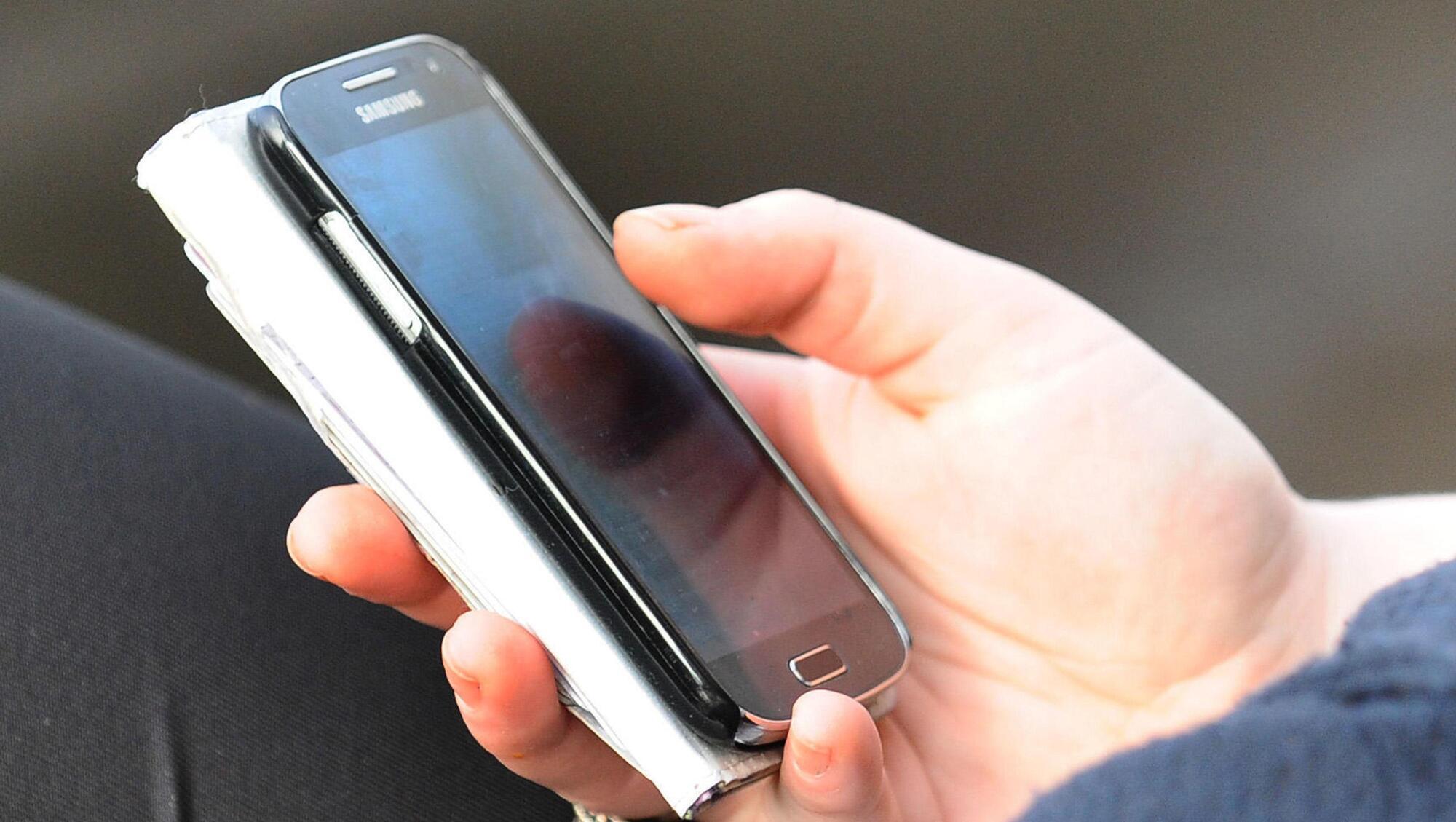 Young teens getting access to drugs via social media