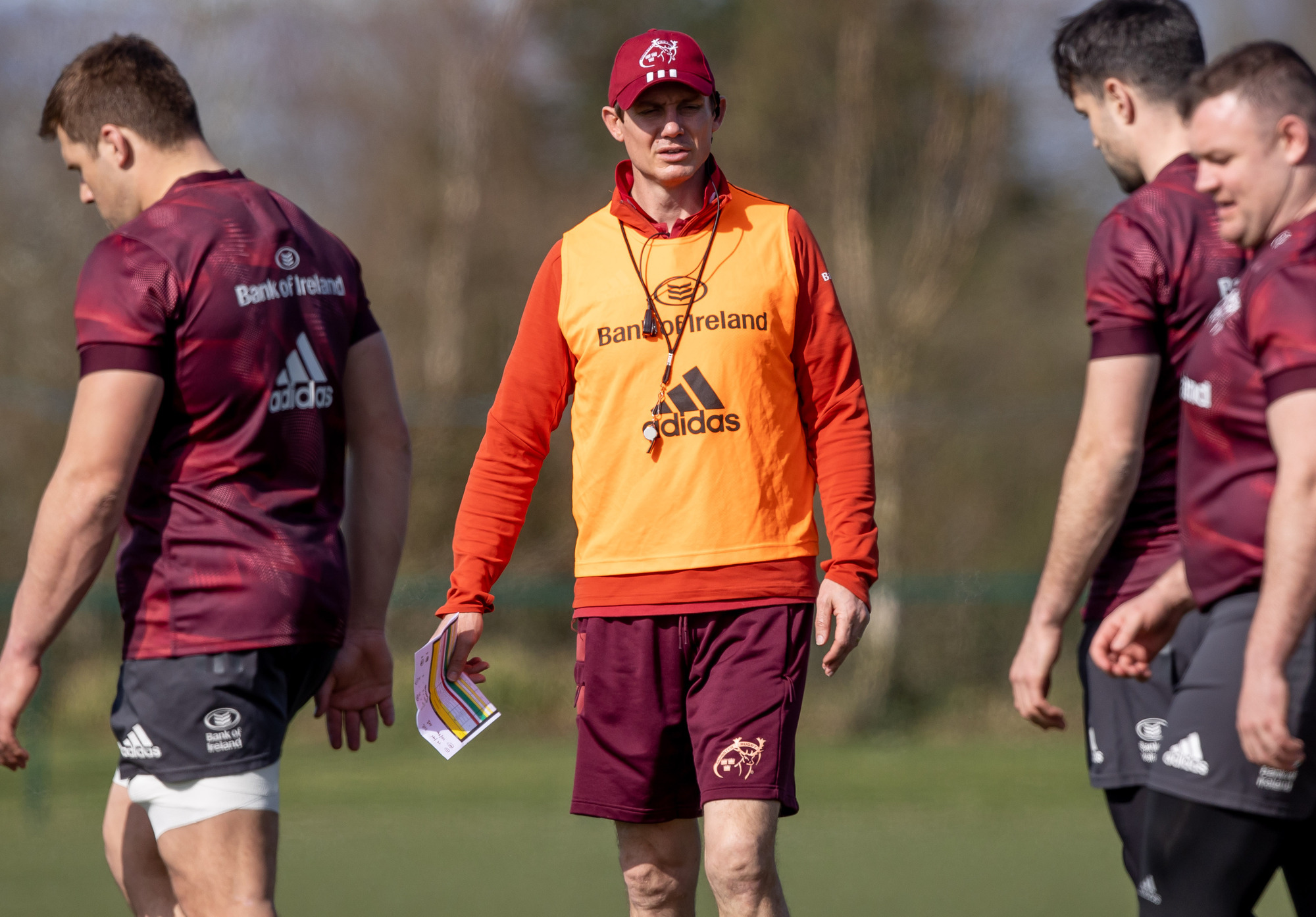 Stephen Larkham: Munster and Leinster ‘were evenly matched’ in PRO14 final