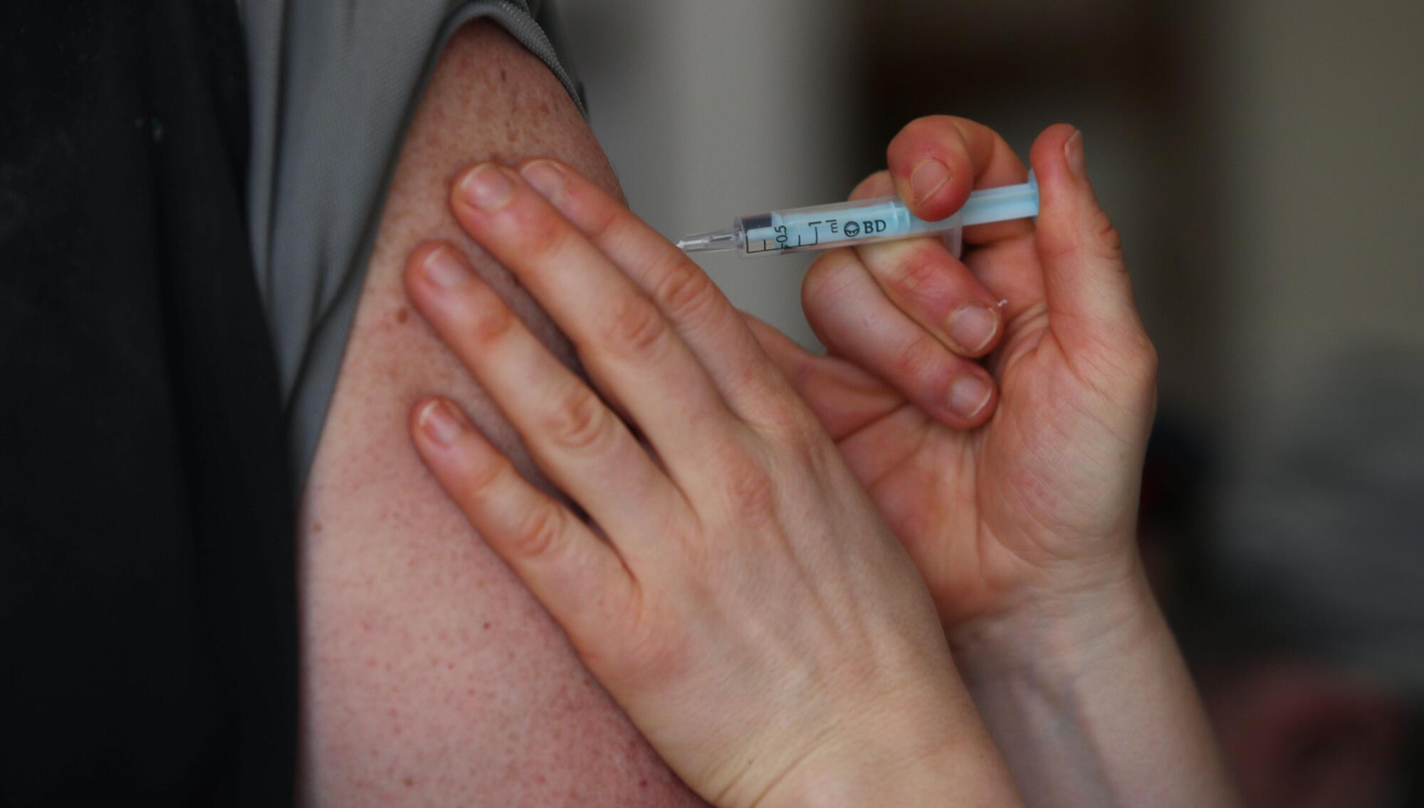 100 gardaí receive 'standby' Covid jabs in Limerick vaccination centre