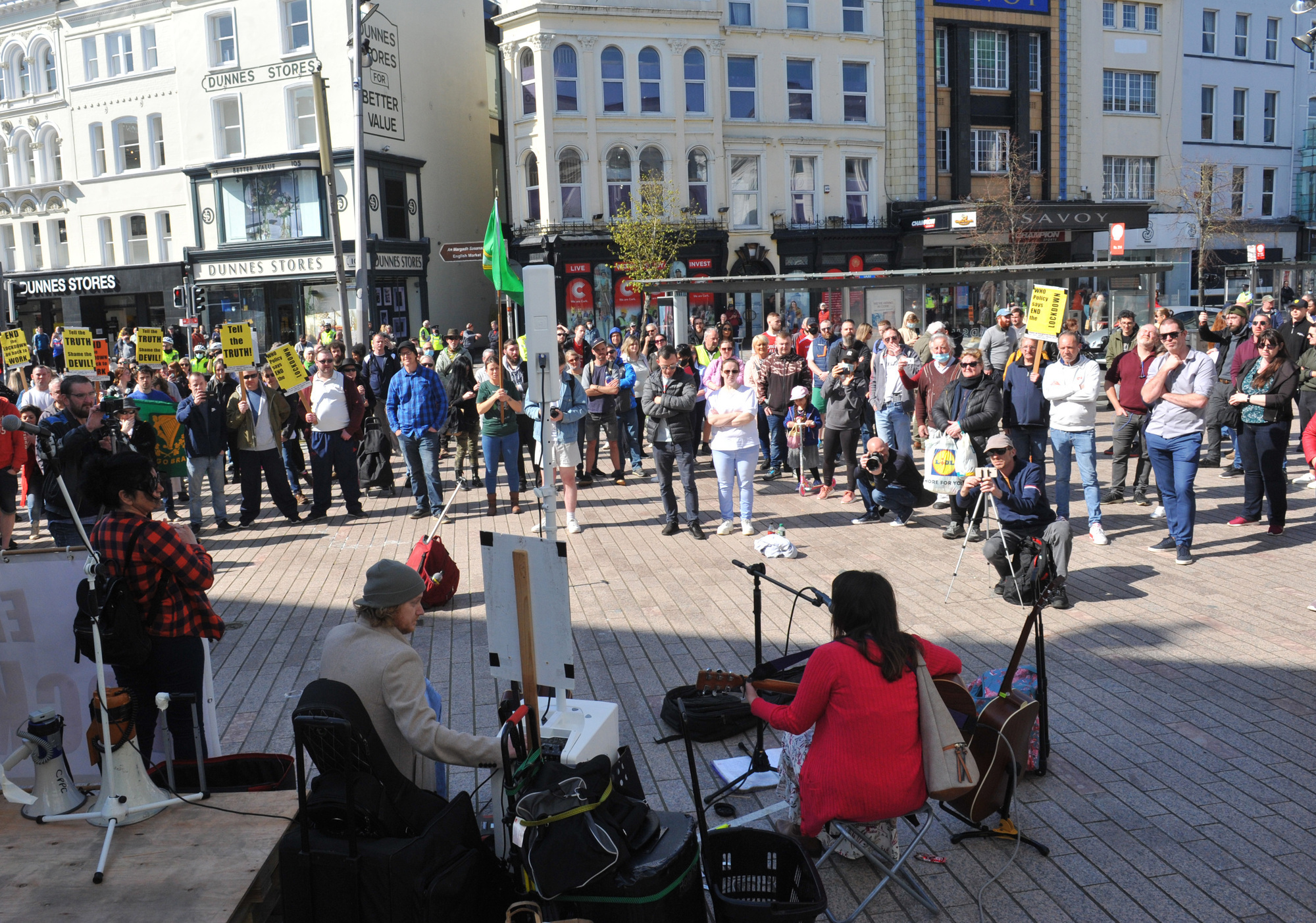 Cork city centre sees second anti-lockdown protest