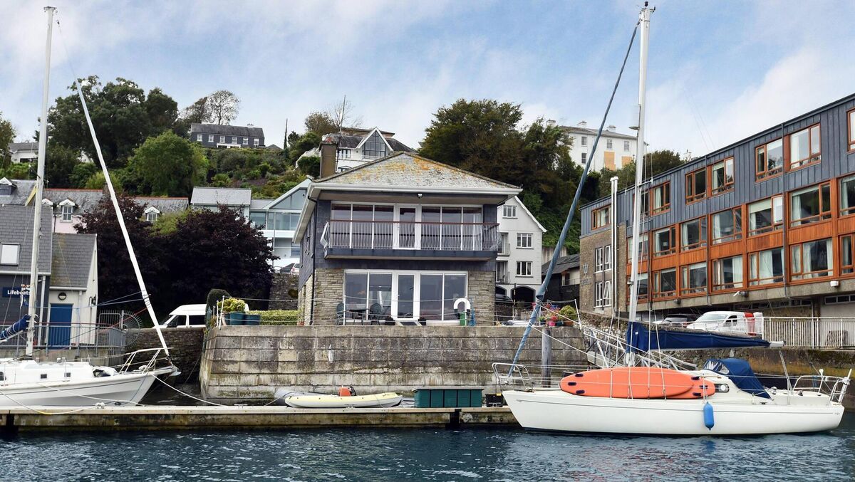 Even in high-end Kinsale, Co Cork, Edgewater is unique in having its own private marina in the town centre. Even in high-end Kinsale, Co Cork, Edgewater is unique in having its own private marina in the town centre.