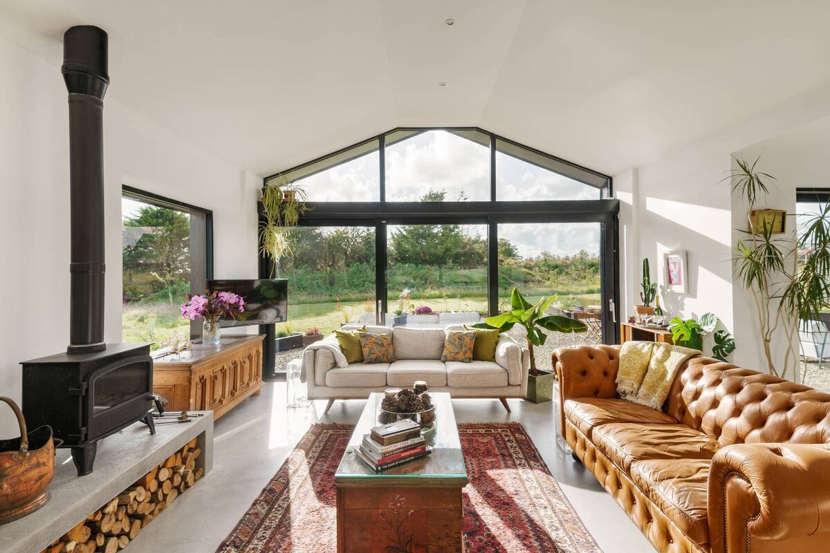 Hugh Wallace loved the window extending to the yard.