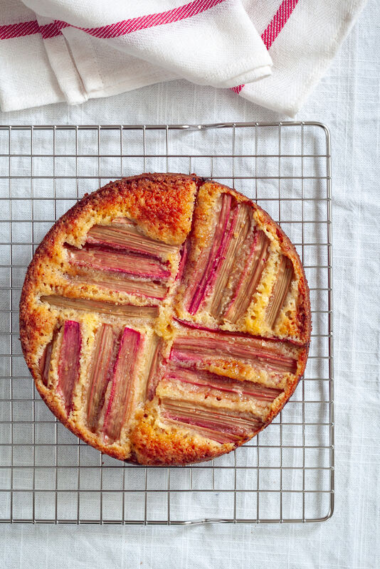 Rhubarb and almond tart
Rhubarb and almond tart
