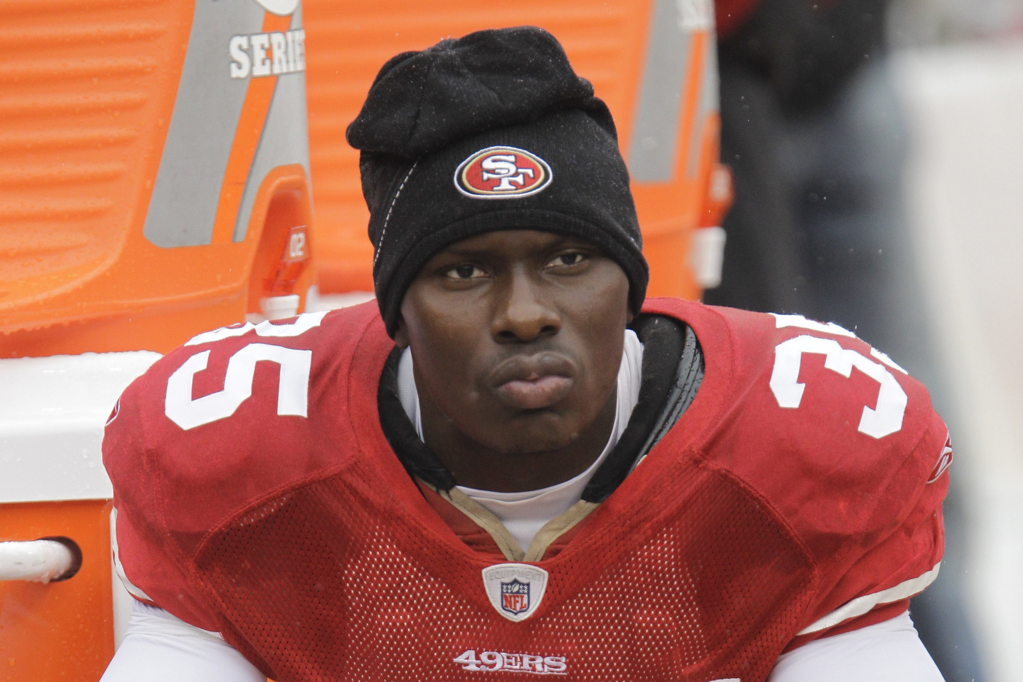 Former NFL player Phillip Adams kills five people including doctor then himself
