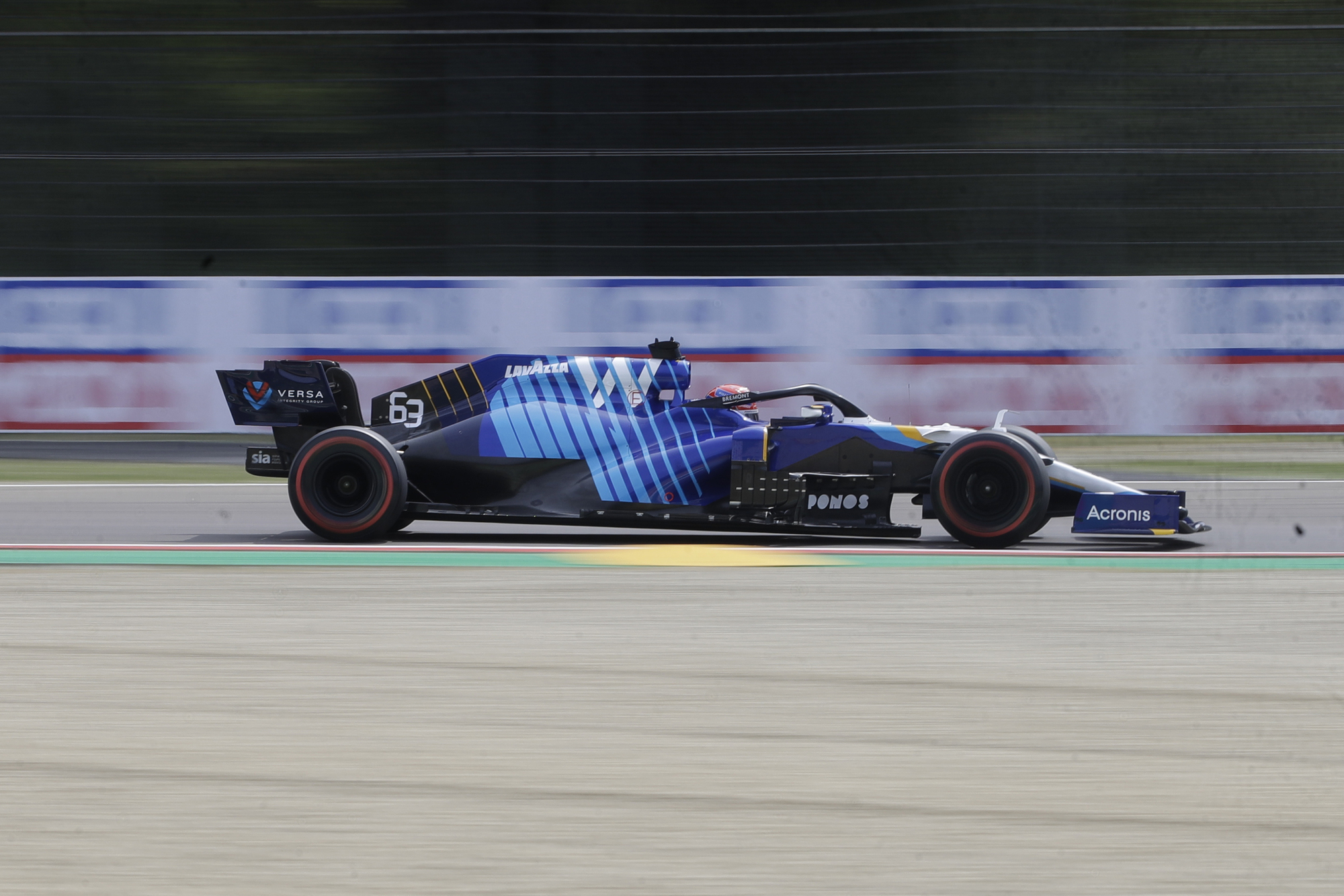 George Russell accuses Valtteri Bottas of trying to kill him after 330kph crash