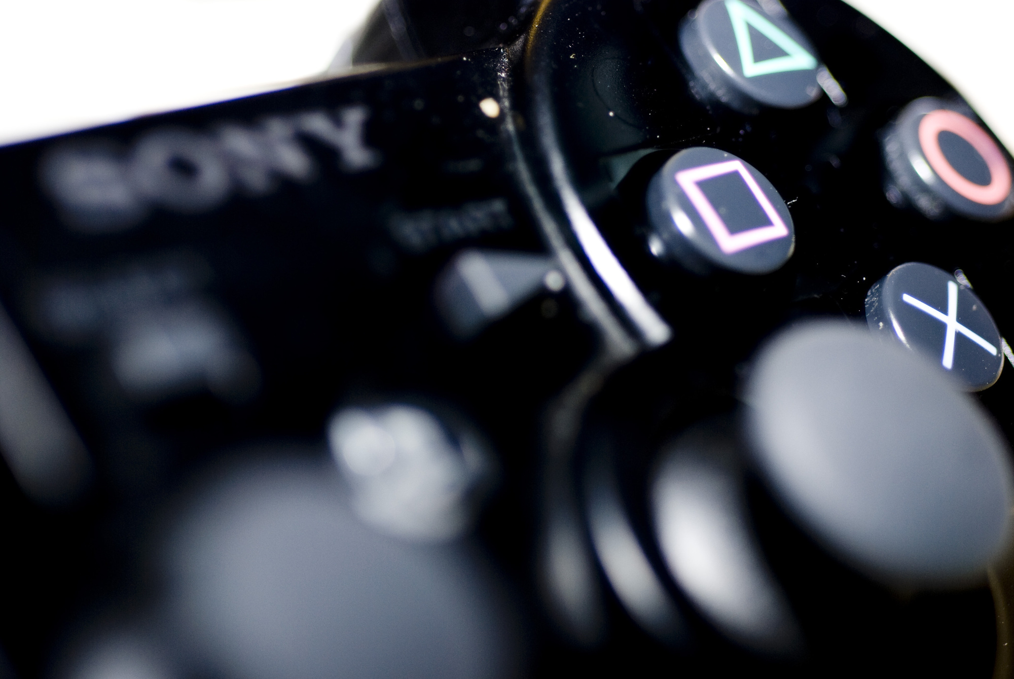PlayStation Store for PS3 and PS Vita to remain after Sony U-turn