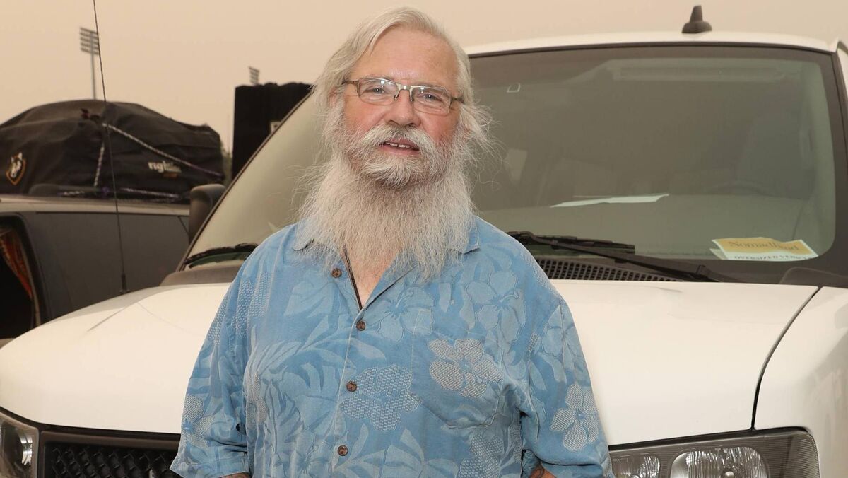 Bob Wells appears as a different version of himself in Nomadland. 