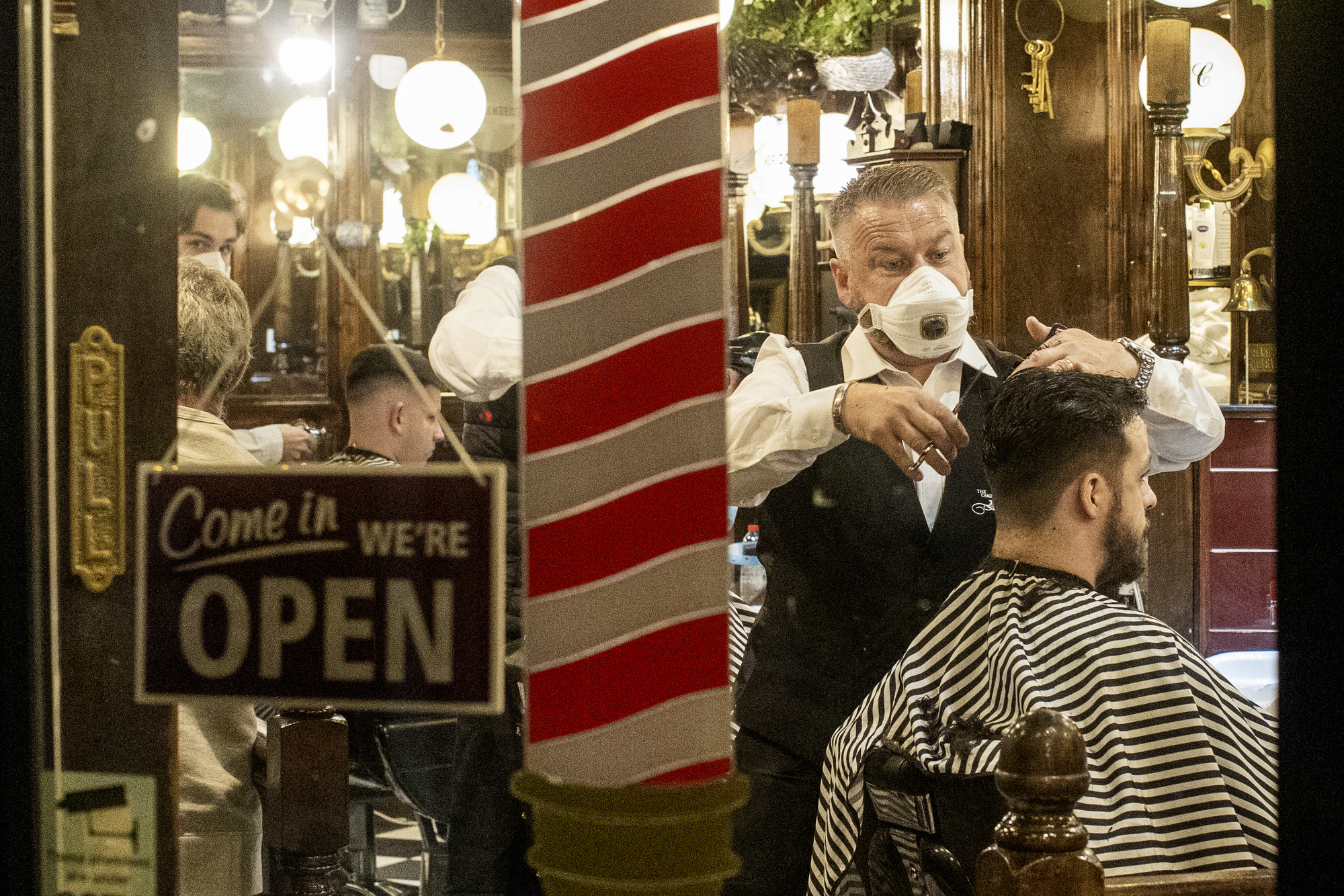 Hairdressers and outdoor visitor attractions reopen in Northern Ireland