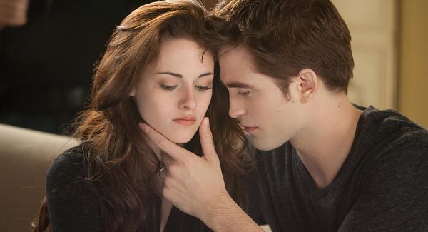 Twilight leads 2013 Teen Choice Award nominations