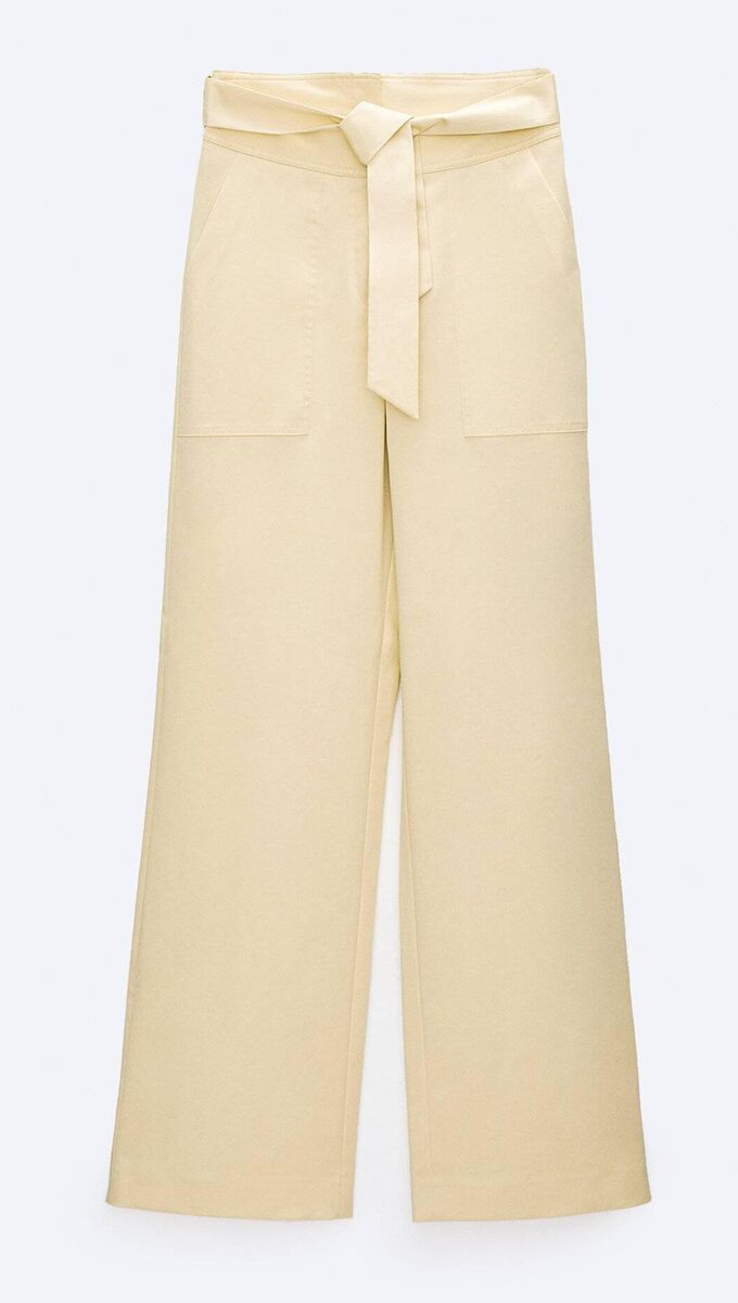 Trousers, €119, Uterque Trousers, €119, Uterque
