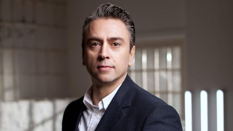 Richard Hogan. Richard Hogan.