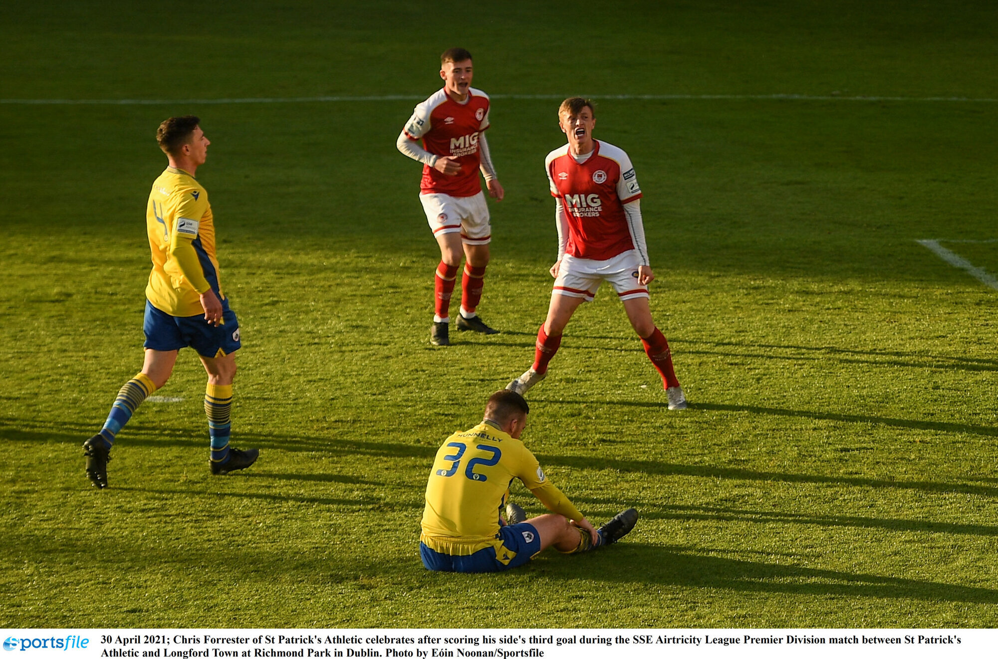 Chris Forrester shines in the sun as Longford woes continue