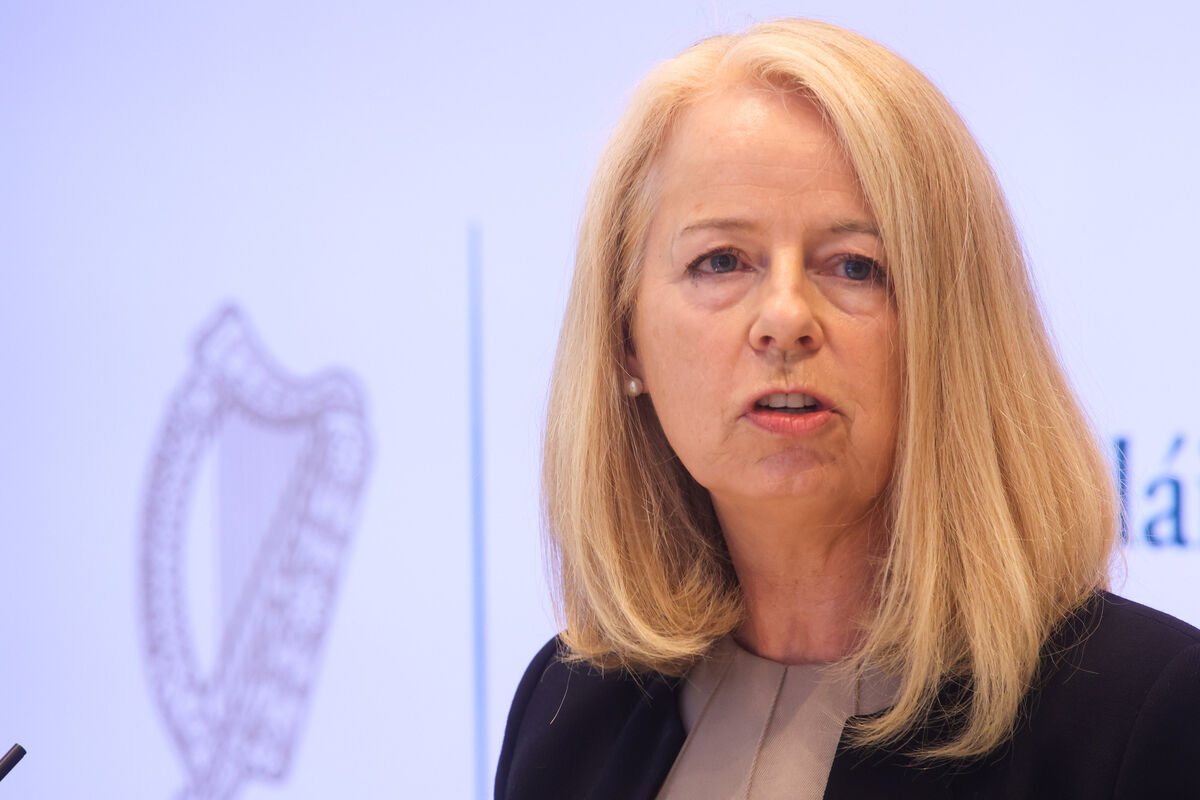 Professor Siobhan MacHale, consultant liaison psychiatrist at Beaumont Hospital said she and her colleagues had seen a three-fold increase in alcohol-related presentations to Beaumont Hospital emergency department over a 10-year period, 2005-2015. Picture: Sam Boal / RollingNews.ie Professor Siobhan MacHale, consultant liaison psychiatrist at Beaumont Hospital said she and her colleagues had seen a three-fold increase in alcohol-related presentations to Beaumont Hospital emergency department over a 10-year period, 2005-2015. Picture: Sam Boal / RollingNews.ie