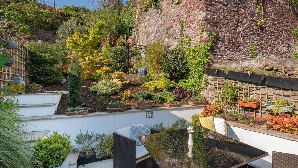 Hi-spec Cork city Oasis with a wonderwall is heading off the price charts - Vimarsana News