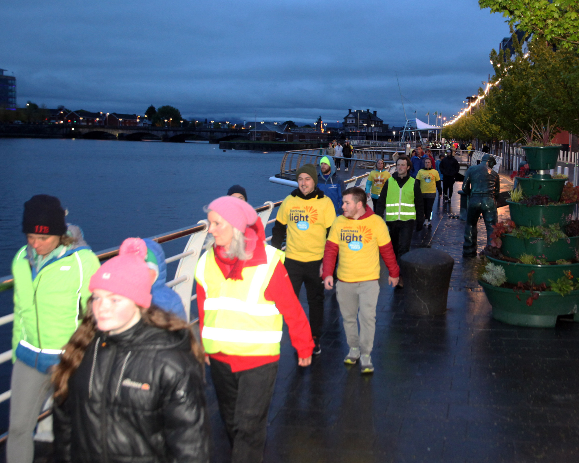Thousands brave wind and rain for Darkness into Light as over €6m raised