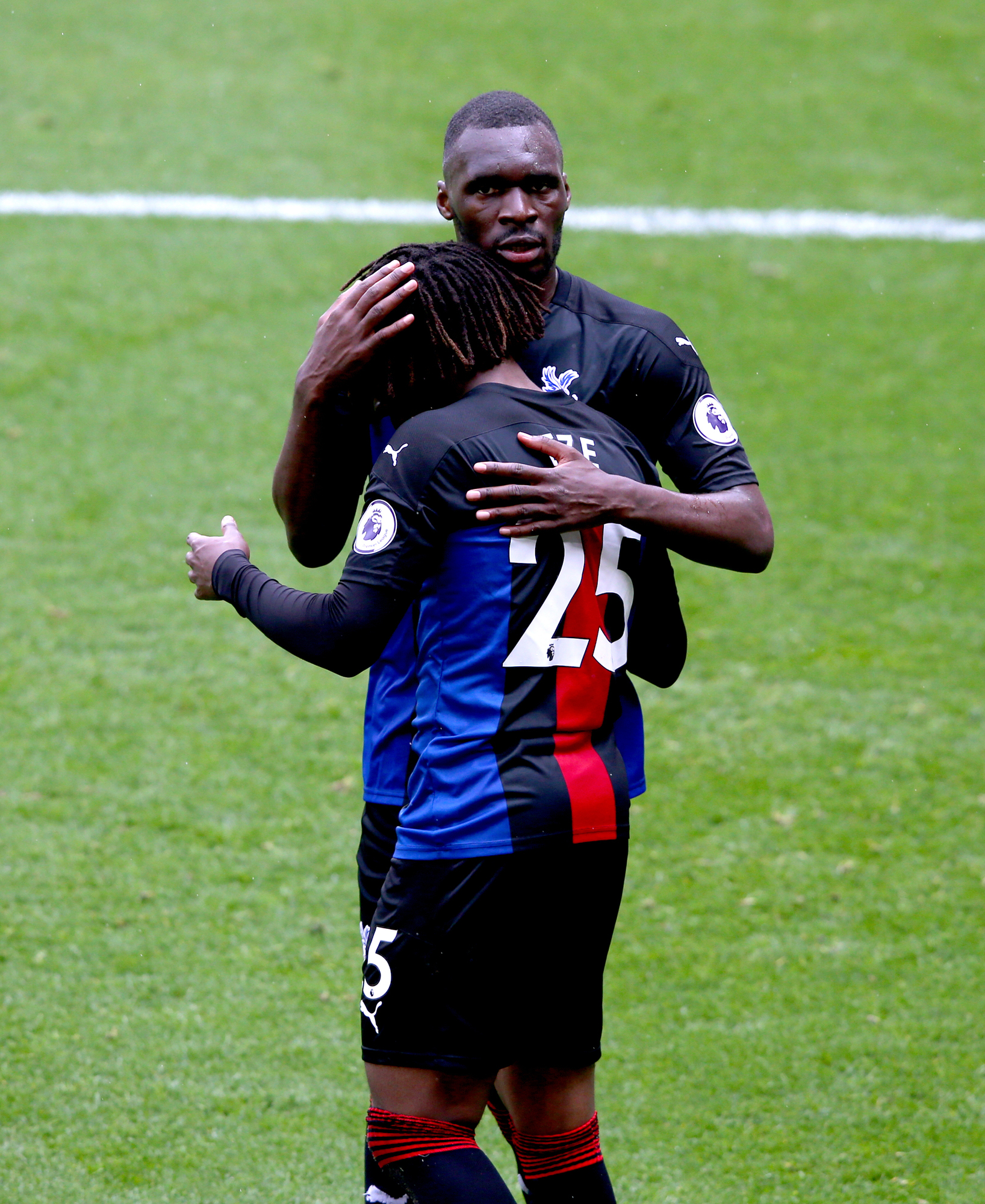 Crystal Palace beat Sheffield United to rubber-stamp Premier League survival