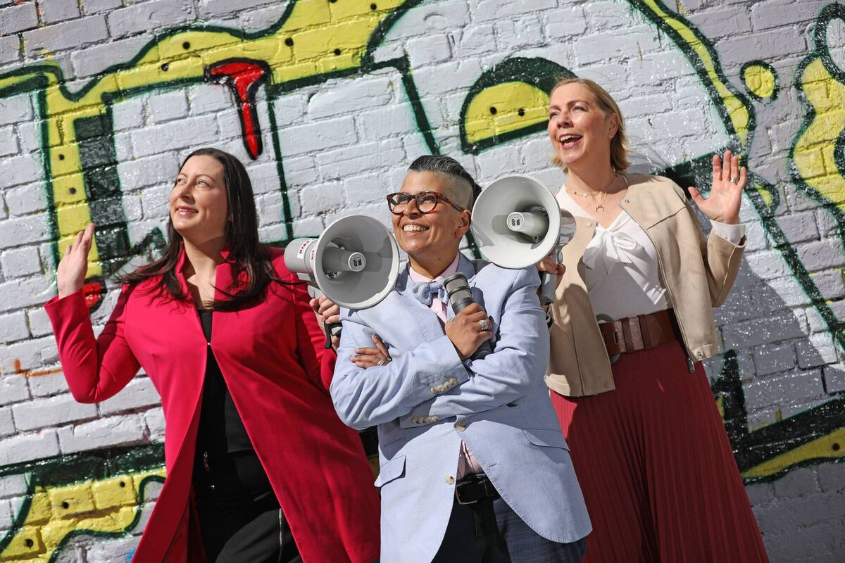 Pictured at the launch of 'Essential Conversations' was IACP CEO - Lisa Molloy and conference panellists Dil Wickremasinghe - Trainee Psychotherapist/Co-Founder of Insight Matters and Emma Murphy - Psychotherapist/Disordered Eating Specialist. Pic: Julien Behal