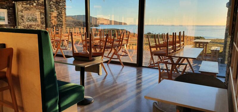 Driftwood Surf Cafe.