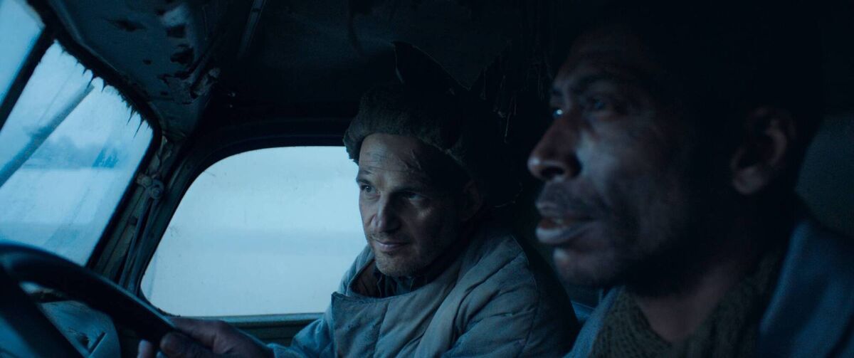 Geza Rohrig as Z and Johann Myers as K in Undergods